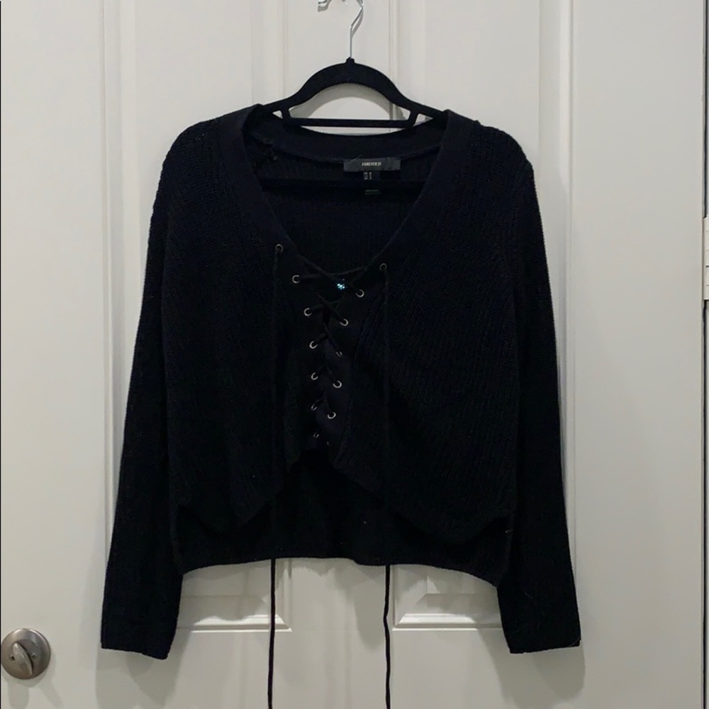 Black crop sweater